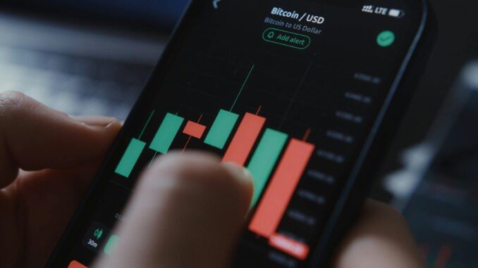 Bitcoin Set To Soar? Top Analyst Ties BTC Surge To Bitcoin