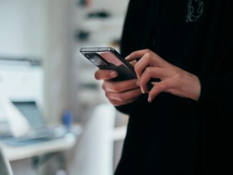 Blank Pi Network Wallets Spark Outcry—What’s The Network Hiding?