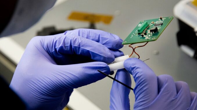 SPARCS CubeSats to Test Electrodynamic Tethers SPARCS CubeSats to Test Electrodynamic Tethers