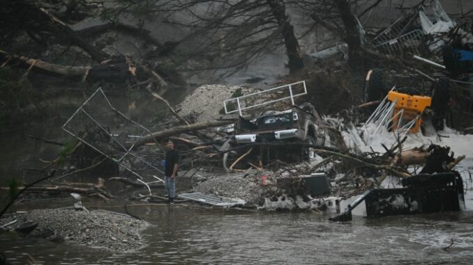 Texas flash flood claims at least 27 lives Texas flash flood claims at least 27 lives