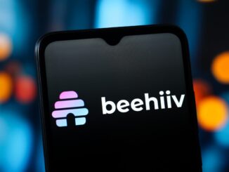 Exclusive: Beehiiv expands into podcasting, taking aim at Patreon