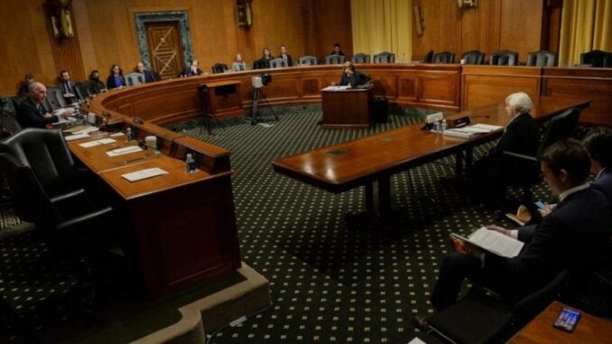CLARITY Act clears Senate Banking Committee with bipartisan support
