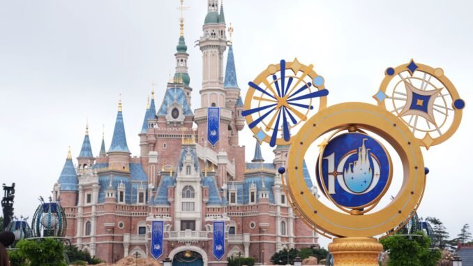 Bob Iger on Shanghai Disneyland as it defies the Chinese pullback