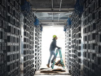 Expert Flags Bitcoin's First Hashrate Bear Market as Network Sheds 145 EH/s
