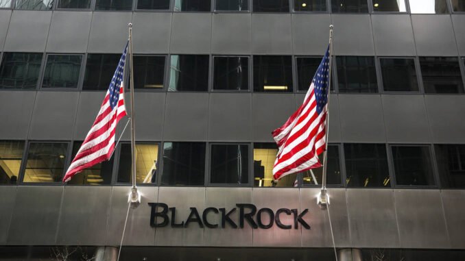 BlackRock Backs CLARITY Act Amid Wall Street Push