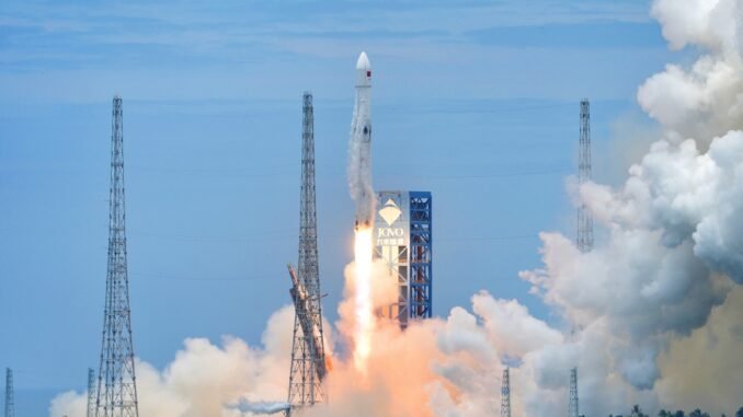 China is catching up to Elon Musk's reusable rockets