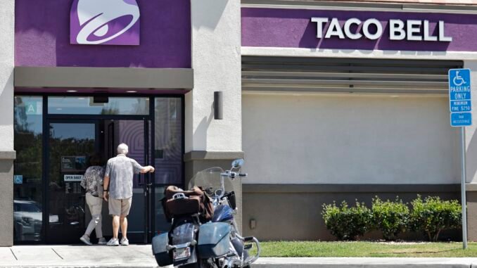 Taco Bell removes lettuce linked to cyclosporiasis outbreak from restaurants