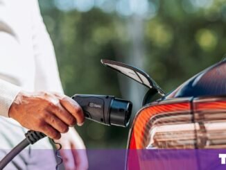 Seattle will let residents pick spots for 200 curbside EV chargers