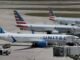 United Airlines goes after top frequent flyers at Delta, American